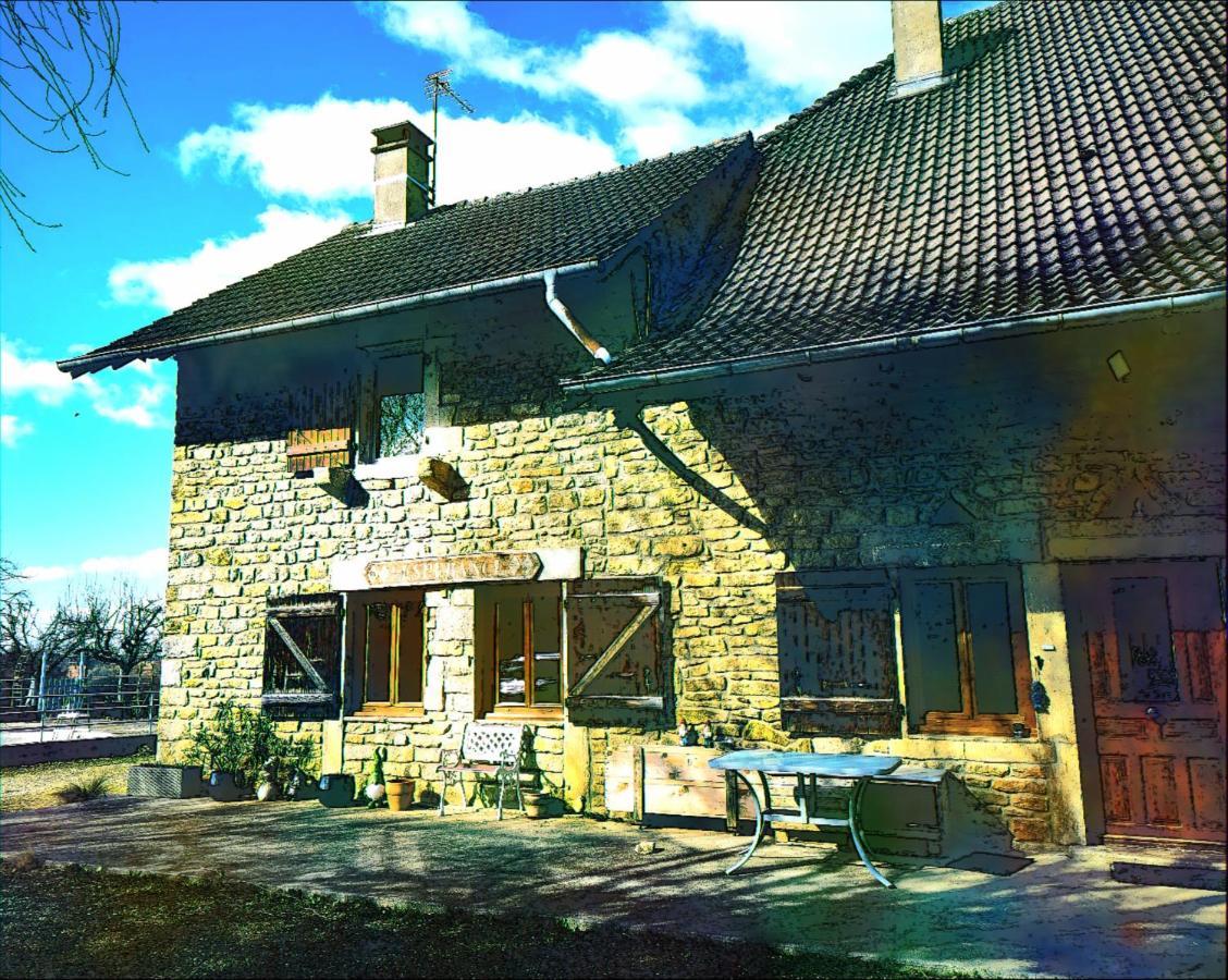 Domaine De L'Esperance, Chambre Rose Bed and Breakfast Bersaillin Εξωτερικό φωτογραφία