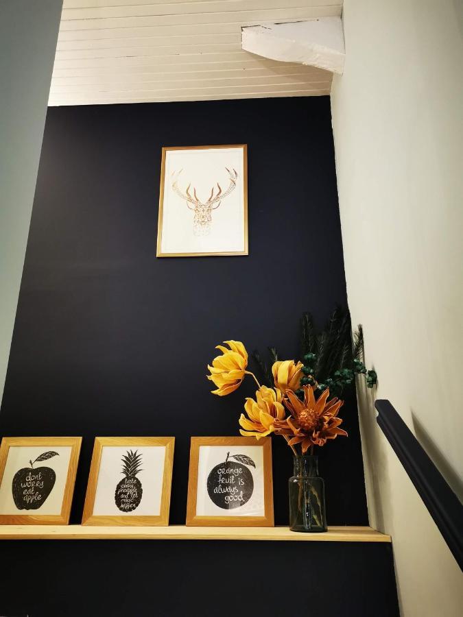 Domaine De L'Esperance, Chambre Rose Bed and Breakfast Bersaillin Εξωτερικό φωτογραφία